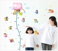 Tranh dán tường tạo nên sự mới lạ cho gian phòng Tranh dán tường tạo nên sự mới lạ cho gian phòng